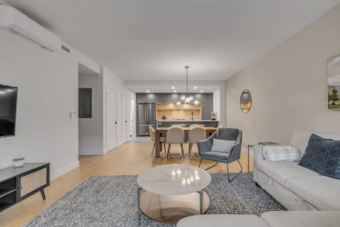 Successful Airbnb property: Initial | Mountain 302 | Ski-in-ski-out MSA in Beaupré