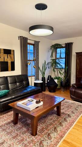 Welcome to Chicago’s smallest neighborhood… gallery image 3