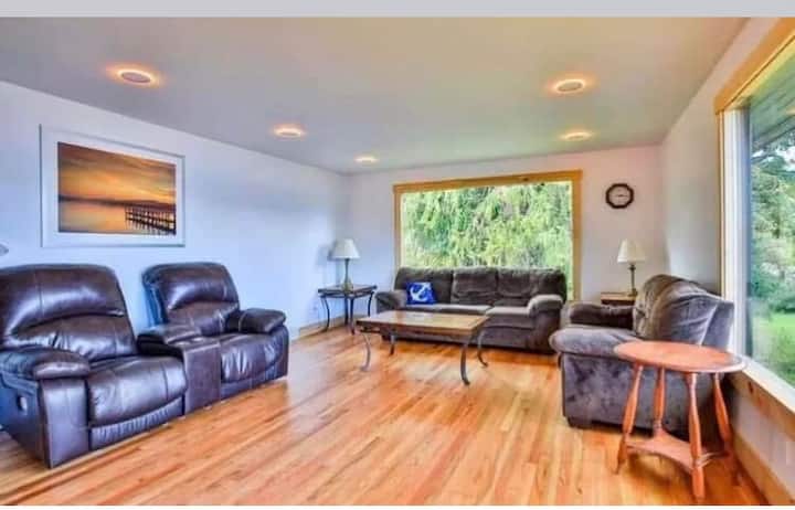 Lake Home On Whidbey Island - Mukilteo, WA