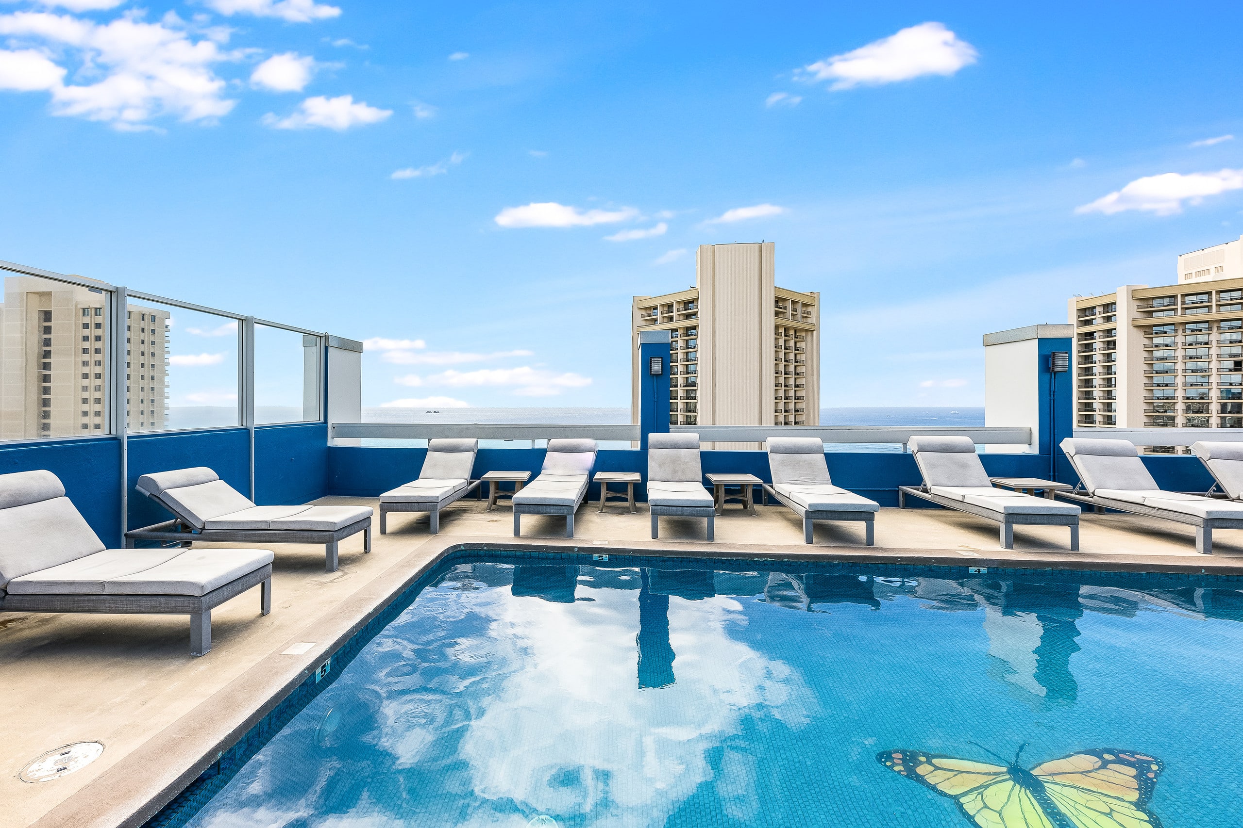 New Remodel 1 BR Modern Condo 5 Min Walk to Beach - Image 45