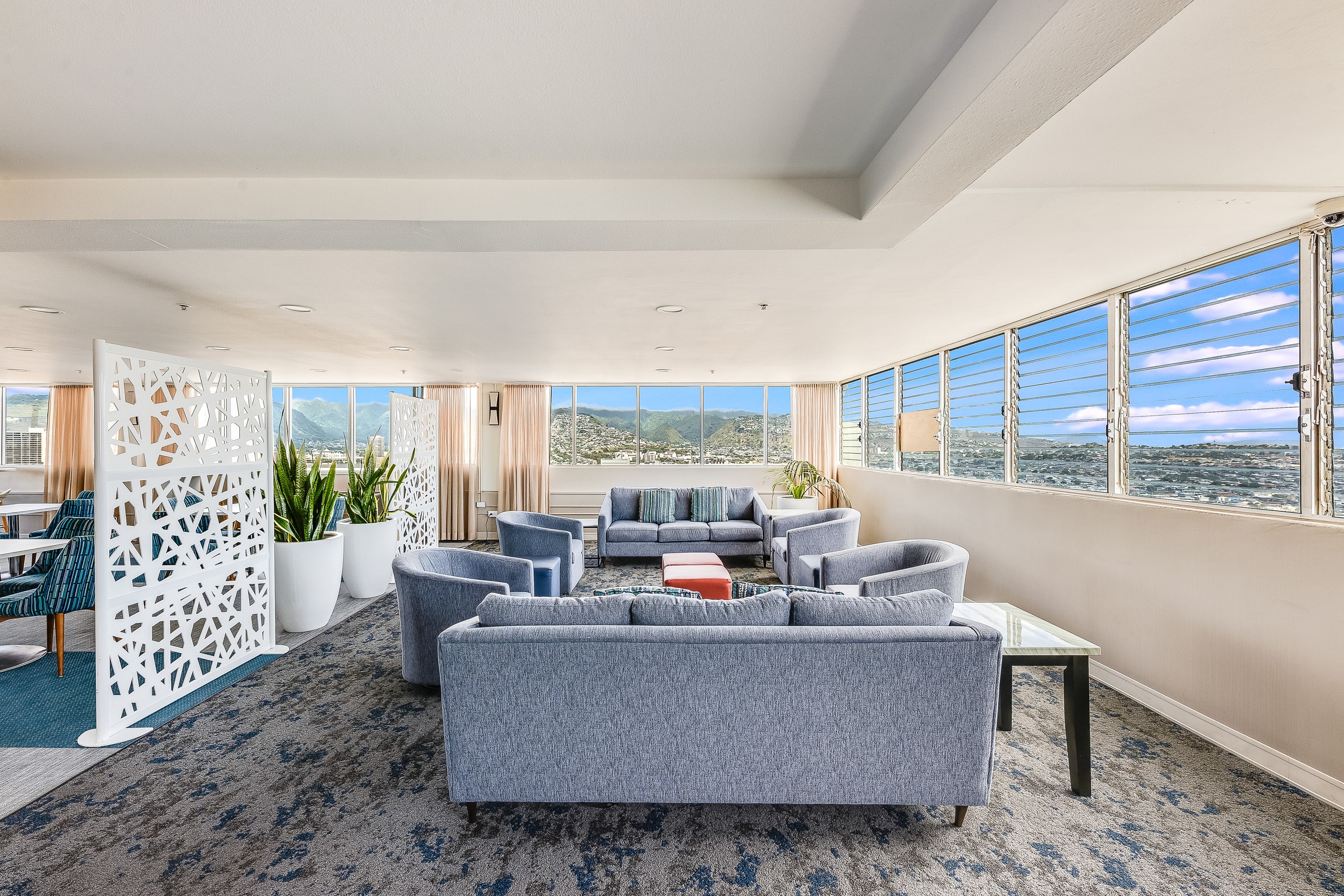 New Remodel 1 BR Modern Condo 5 Min Walk to Beach - Image 12