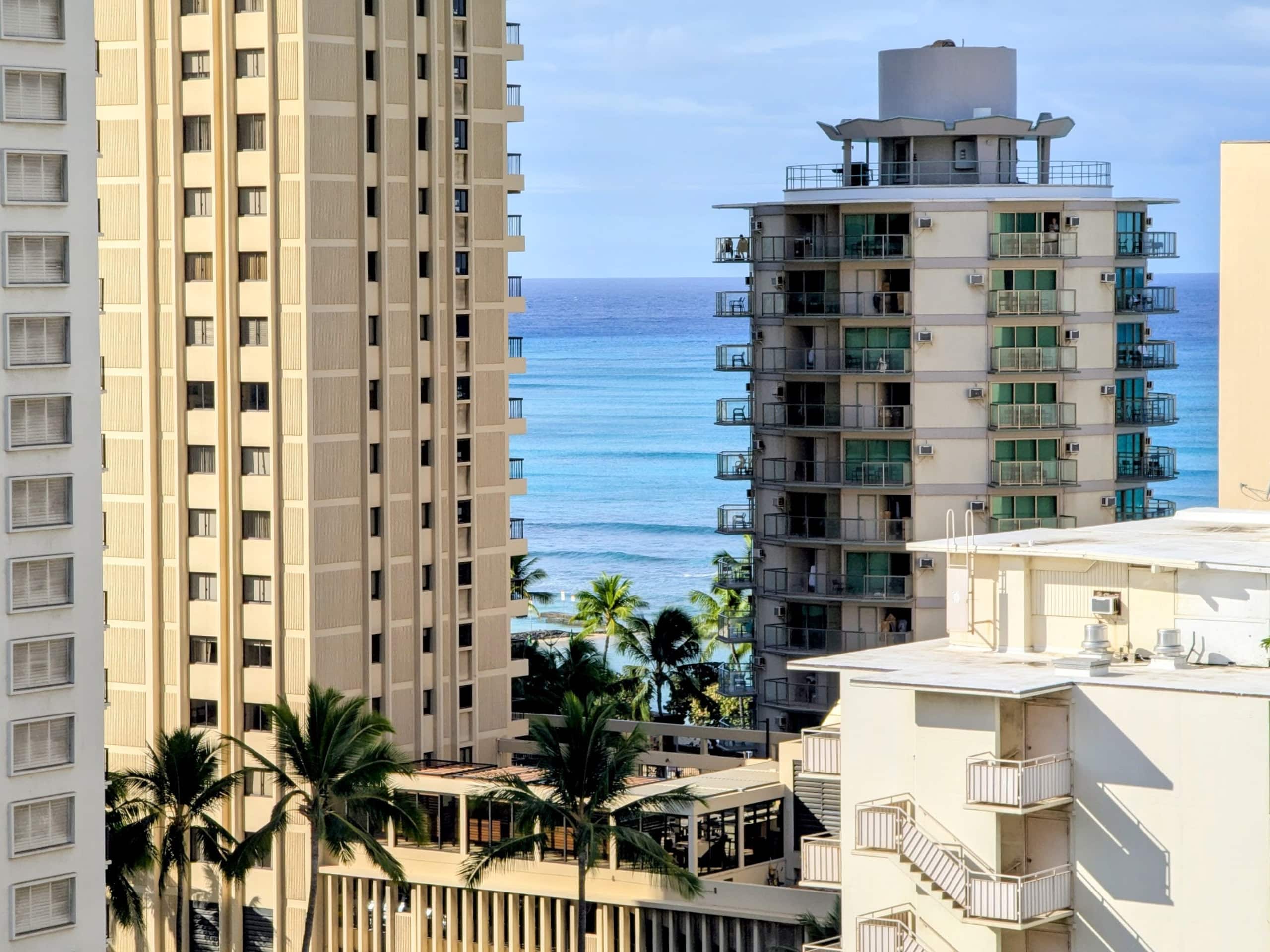 New Remodel 1 BR Modern Condo 5 Min Walk to Beach - Image 43