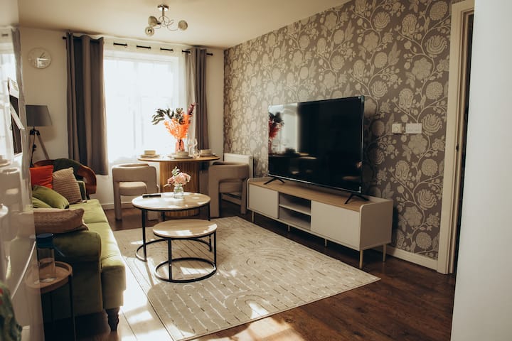 Bromley Stylish Modern Apartment - Bromley