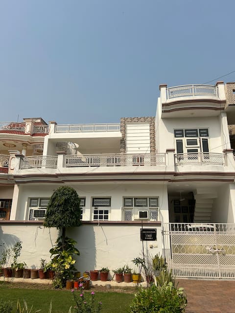 Spacious Kothi Patiala, 1stFloor