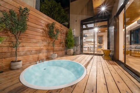 Hana : 1 hour from Osaka & Kyoto＊private pool