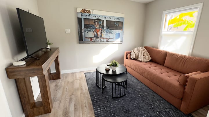 Cozy Bungalow In Walkable South Park - San Diego, CA