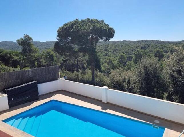 New ! Jolie maison 8 pers. Proche Golfs, Pals !