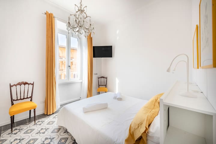 Esperia Colosseum INT.3