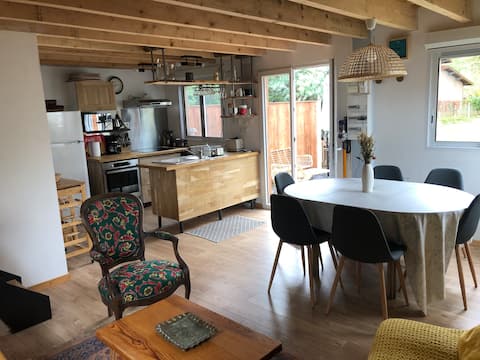 Propriété Airbnb réussie: Cozy vacation home in Arès à Arès