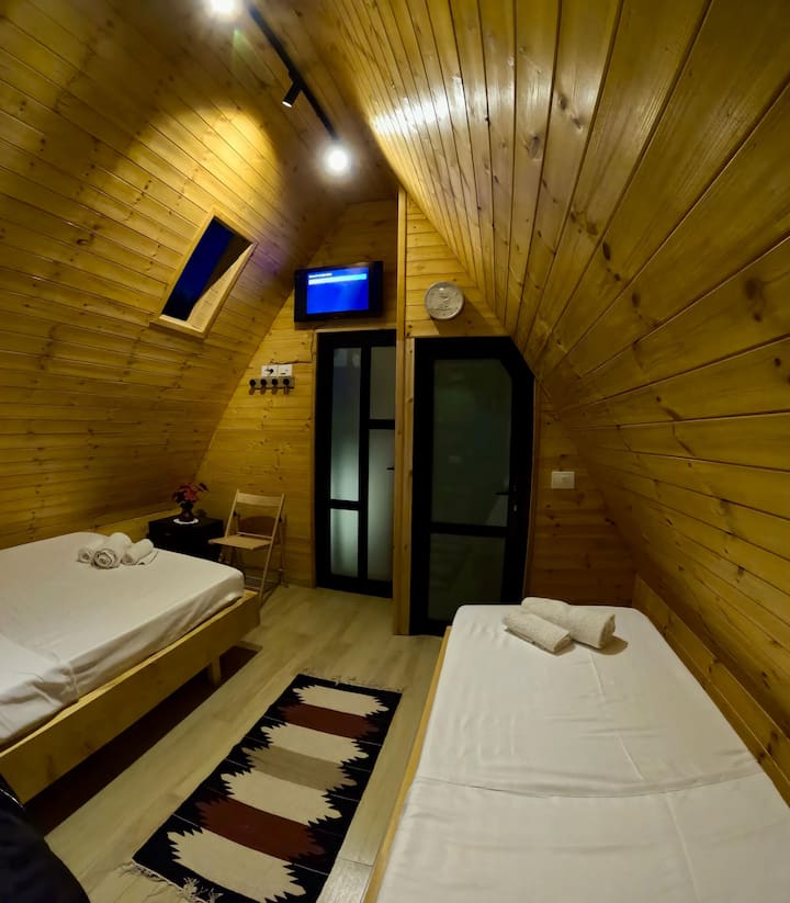 Guest House Adilaj - Distrito de Berat