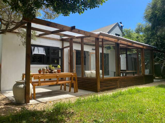 Contemporary Country Living gallery image 2