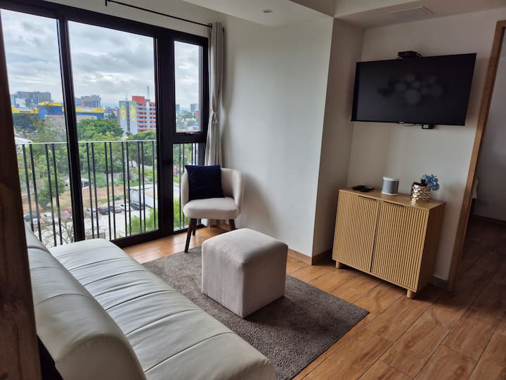Cerca Del Aeropuerto! Apartamento Cendana Zona 9 - Guatemala