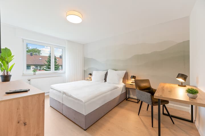 Westside Flat - 5 min to Downtown