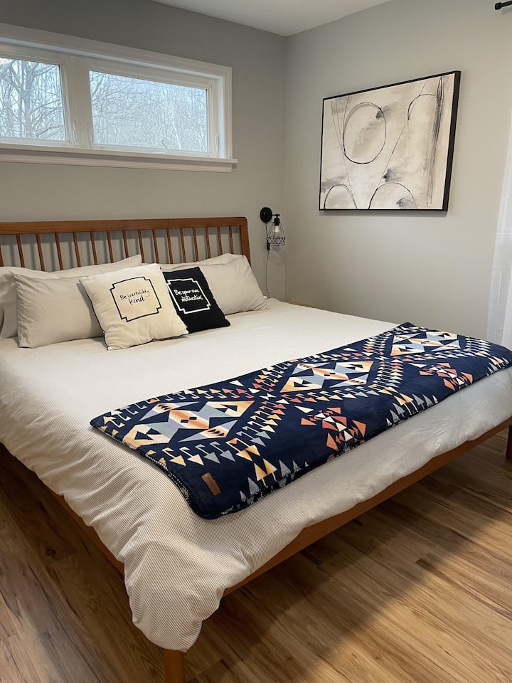 Bedroom 1 with king sized Layla mattress.