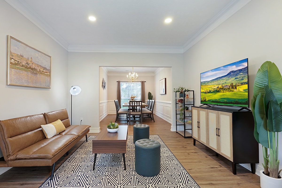 NEW Cozy Family House/KING Beds/Mins from MallofGA