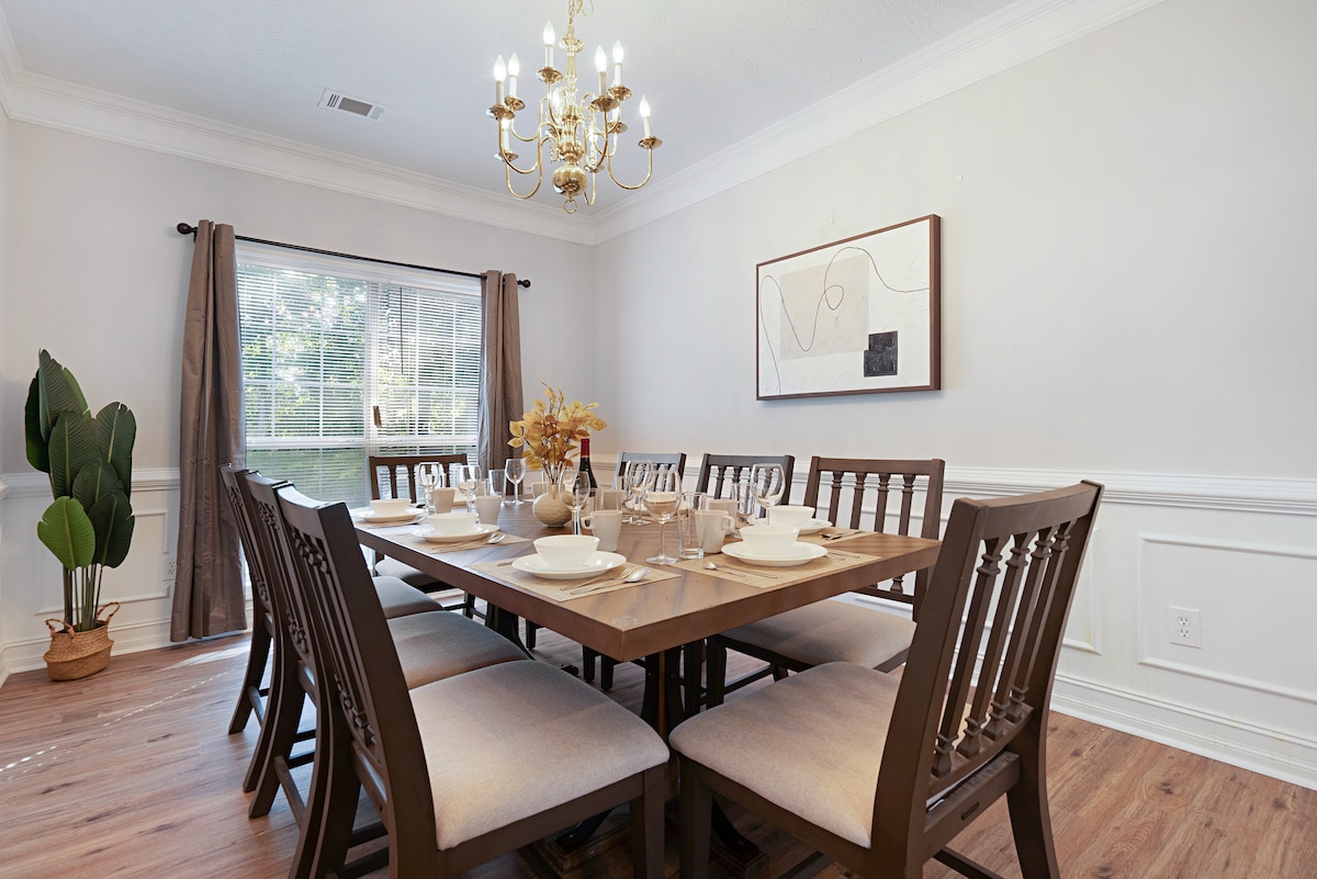 NEW Cozy Family House/KING Beds/Mins from MallofGA