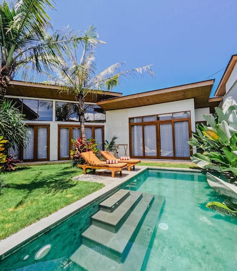 Maravilla Home 4 Bedroom with Private Pool