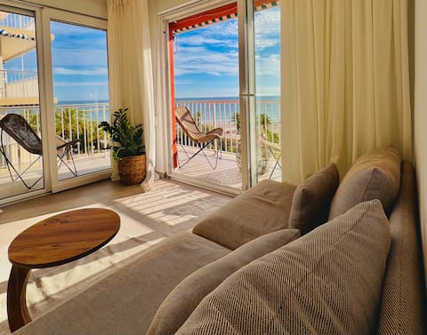 Top Airbnb: Sea Breeze luxury beach apartment Playa Levante en Santa Pola