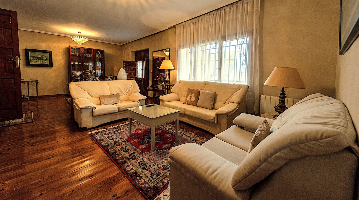 Legado de San Ignacio – House for up to 14 people 2