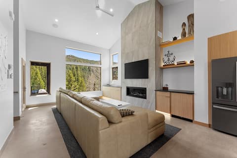 Ina's Way Townhomes, Unit A