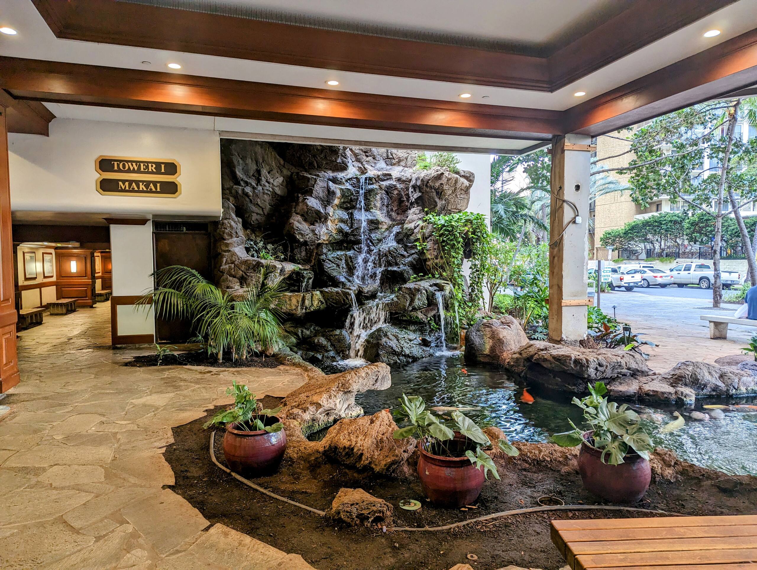 Condo in Honolulu · ★4.96 · 1 bedroom · 2 beds · 1 bath - Image 28