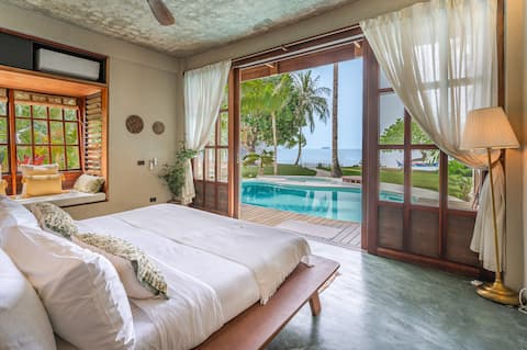 Luxury Beachfront Villa Bayay Dhyana +concierge