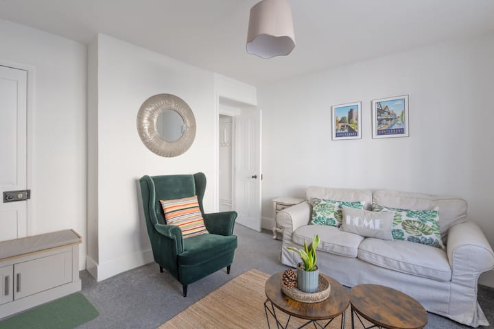 Centrally Located House In Canterbury- Kent - Canterbury