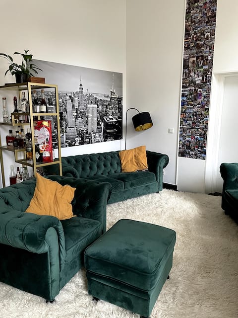 Erfolgreiche Airbnb-Immobilie: Beautiful furnished old building apartment in Neustadt/Nord