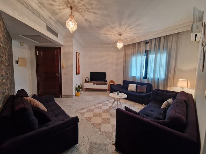 Tunis, Au Lac 1, Près Aéroport - Tunis