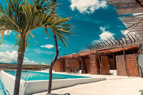 House with pool in the middle of the Tatacoa Desert
