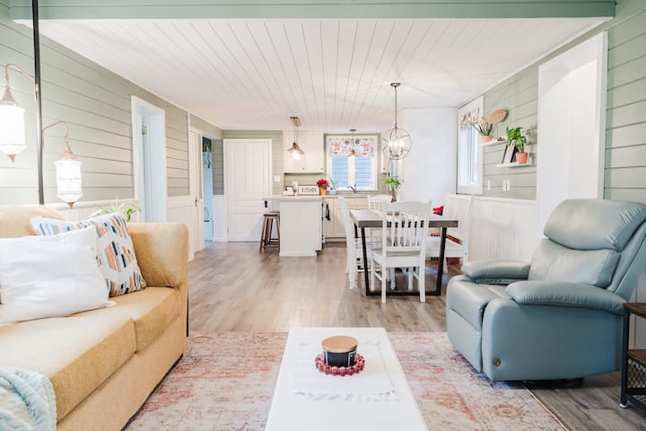 The River Bend House - Grand Falls