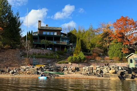 Lakeside Retreat at Schroon Lake: Private Moorings