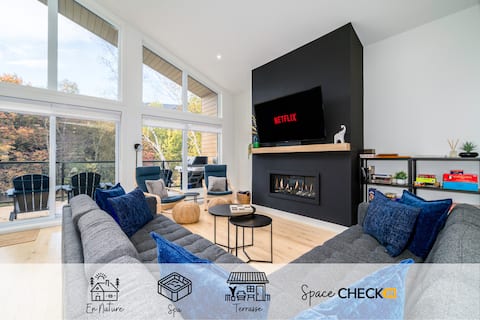 The Echo | 4Season Spa | Mont St-Anne | Golf & BBQ