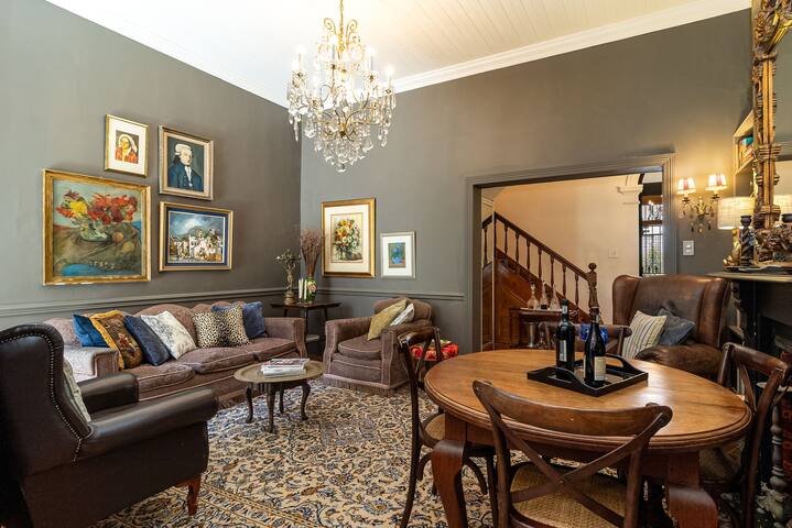 House Windsor gallery image 4