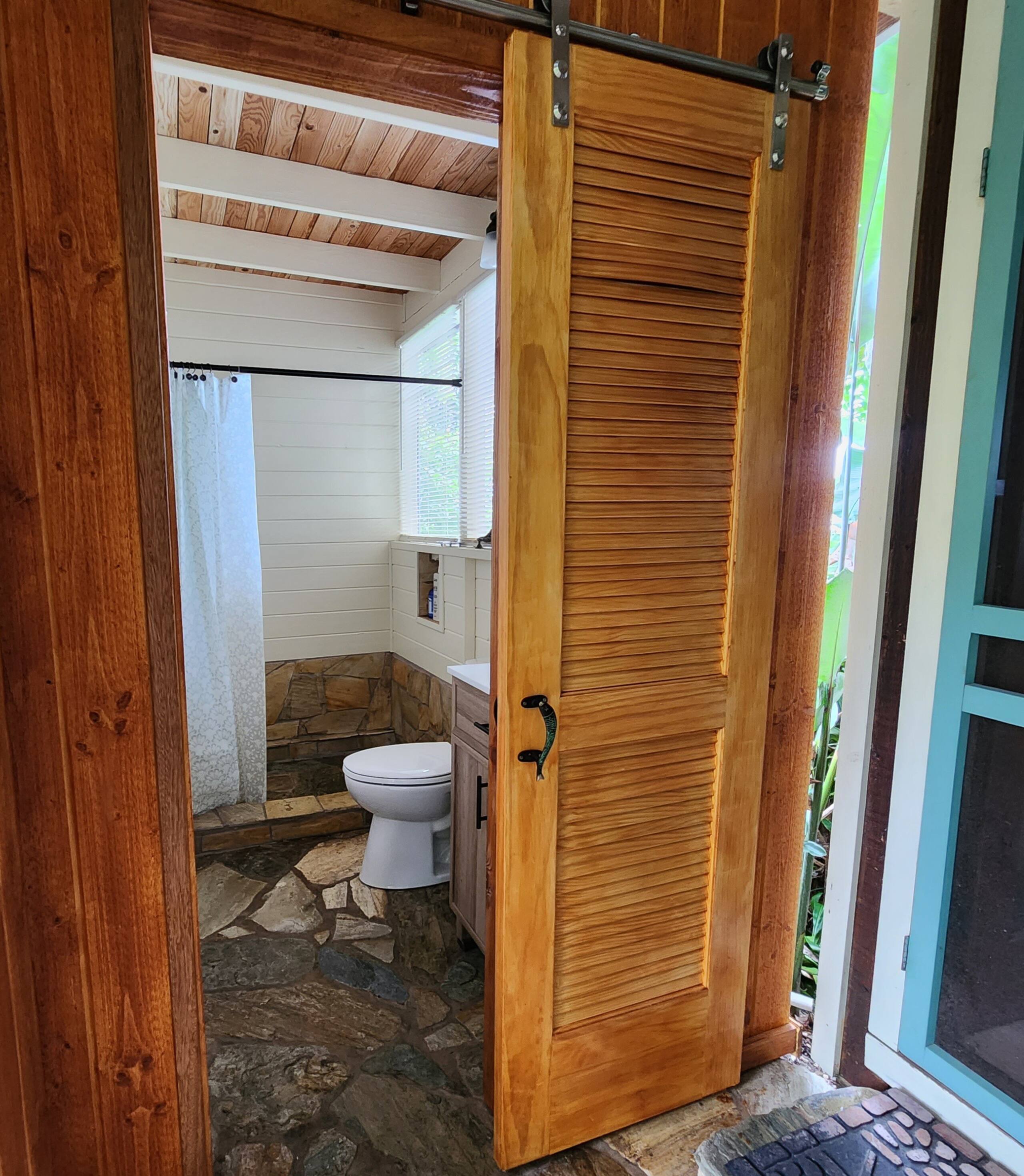 Private Cottage in tropical setting - Main photo