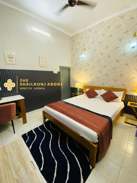 ShailKunj Abode 3 -Divine peaceful stay in Ayodhya