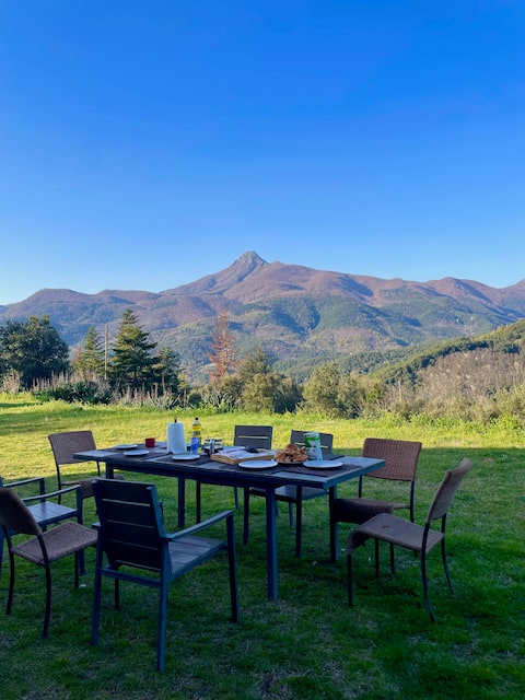 La Frau, a rustic house in the Montseny Natural Park