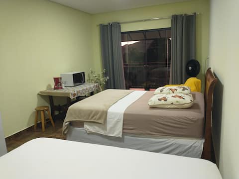 Top Airbnb: Pedacin do Paraiso - Nina em Bueno Brandão