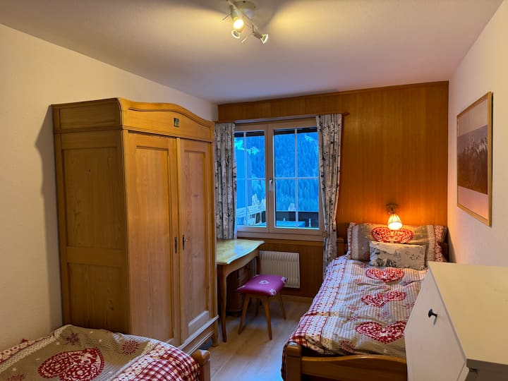 საძინებელი 2