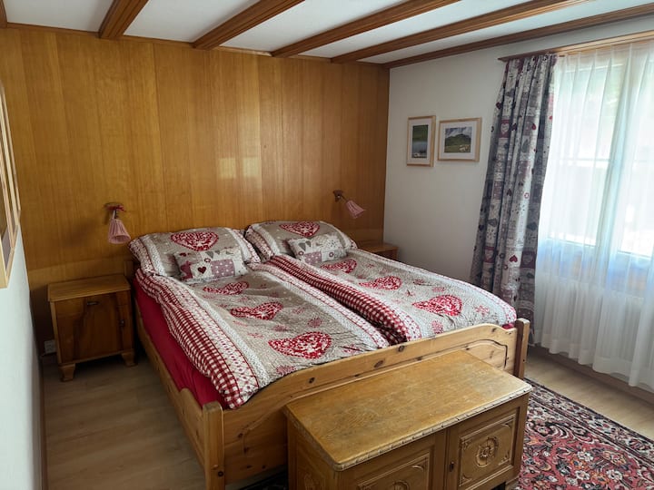 საძინებელი 1