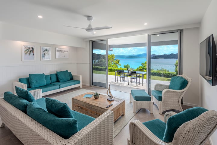 Frangipani 004 - Hamilton Island