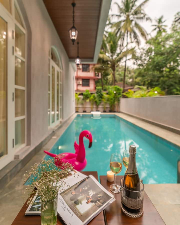 4.5 Bhk Super Luxury Private Pool Villa With Lift - 果阿邦