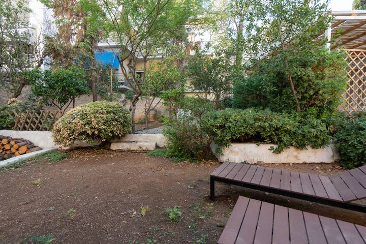 Private House On The Hill gallery image 4