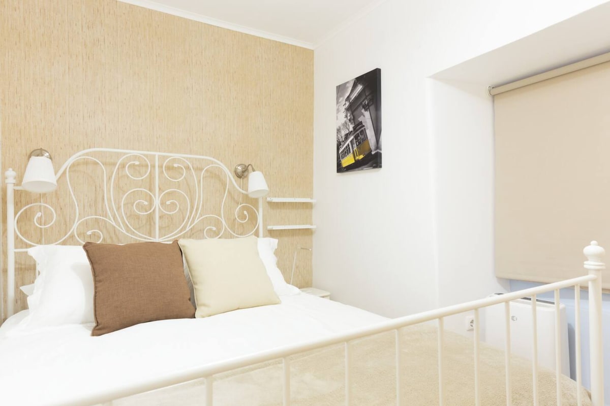 Dhomë gjumi me krevat dopio.