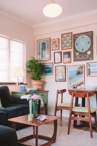 Sonder Surf – Modern Apartment with Ocean View gallery image 3