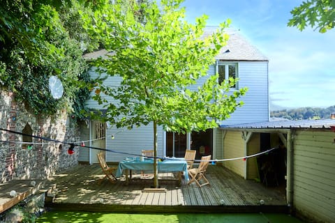 House near the sea in Normandy with garden