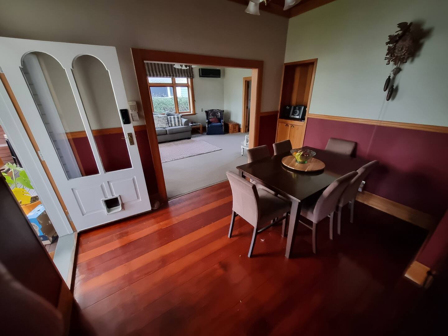 Character Home Close To Cbd & Arena 5