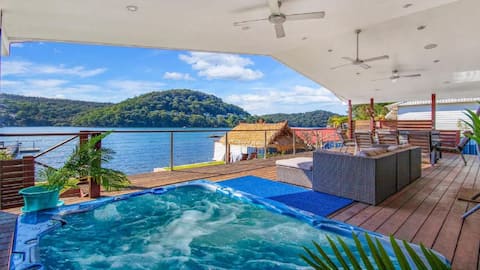 Tranquility with Spa & Jetty