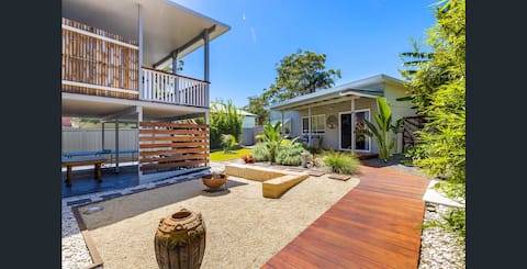 Shoaly House+Cottage-multiple families/weddings