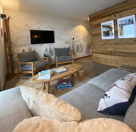 Airbnb performant: Cocooning apartment at the foot of the slopes à Courchevel